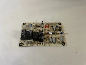 Bryant Rheem 47 102684 09 1157 121 B16  Carier Control Board AZ107961 | Wm576