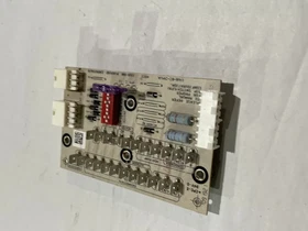 Goodman Amana 1168 300 Pcbem102 Furnace Control Board Ecm AZ179116 | Wm653