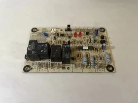 Bryant Rheem 47 102684 09 1157 121 B16  Carier Control Board AZ107909 | Wm599