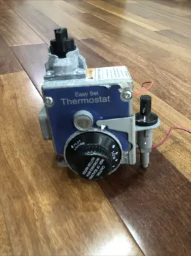 100111371 A. O. SMITH Natural Gas Control Valve Nos