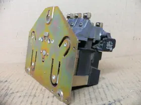 705X-A0D ALLEN-BRADLEY Contactor #2