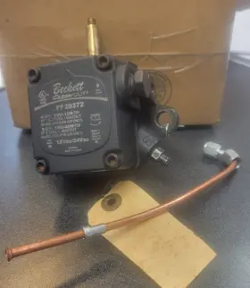 PF20372U BECKETT Oil Burner Fuel Pump Clean