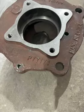 P77171 BELL GOSSETT Bearing Housing Vsc Pump #3