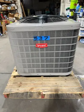 331144 BRYANT Refrig