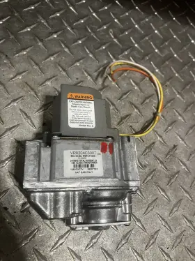 VR8204C3007 BURNHAM Honeywell Step Gas Valve