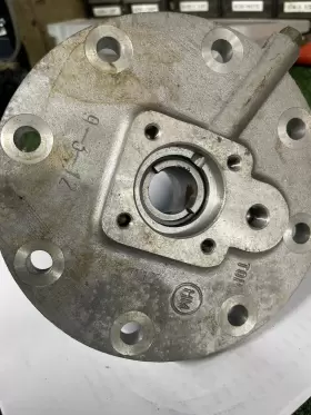 06EA500104A CARRIER Carlyle Oil Pump Bearing Head #2