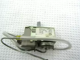 42303026 CARRIER Thermostat #3