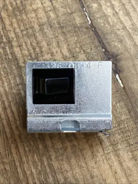 326706-4 CARRIER ICP TRANE Lower Furnace Door Switch Bracket