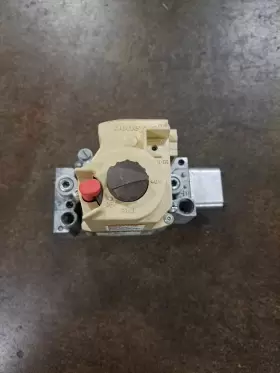 VR8200H1228 CARRIER Gas Valve Volt Slow #3