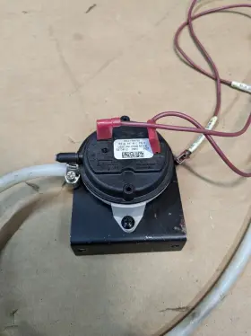NS2-1094-00 CLEVELAND CONTROLS Pressure Switch
