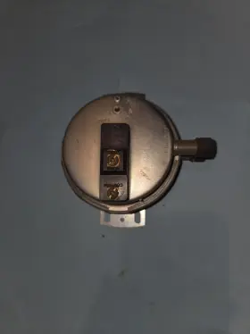 RFS-4300-111 CLEVELAND CONTROLS Air Flow Meter Switch