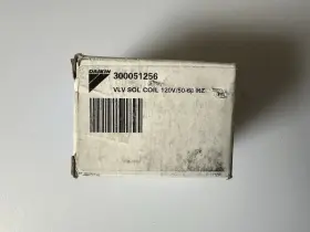 131066074 DAIKIN Solenoid Coil