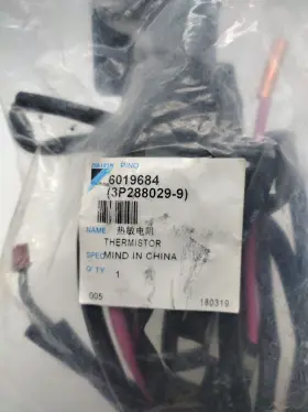 6019684 DAIKIN Thermistor #2