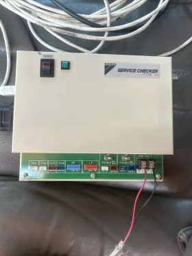 999165T DAIKIN Daiken Service Checker