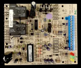 056792402 DAIKIN MCQUAY Iv Control Board
