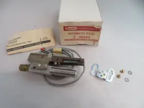 2E243 DAYTON Automatic Pilot