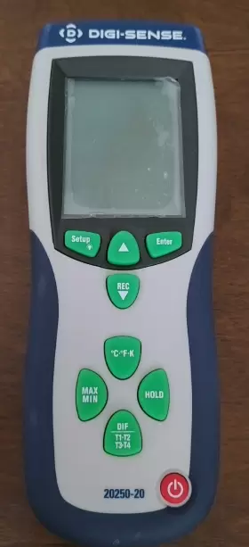 20250-20 DIGI SENSE Pro Data Logging Thermocouple Thermometer