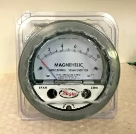 A3003-C35AD-01DCVN DWYER Photohelic Switch Water Pressure