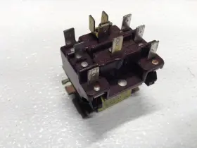 91-132000-13073 ESSEX Furnace Relay