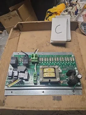 41-13745 FEDERAL INDUSTRIES Relay Board Electro Pro