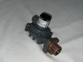 R232-HBF FISHER Propane Regulator #2