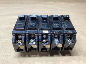 THQB1120 GE General Electric Circuit Breaker