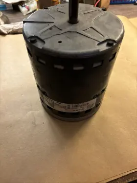 1179596 GENTEQ Motor