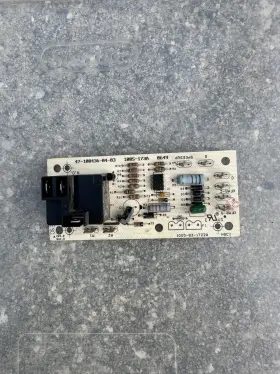 84-1722A GOODMAN Janitrol Fan Control Board