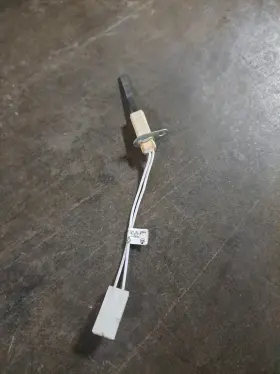 768A-2 GOODMAN AMANA JANITROL Silicone Nitride Igniter Hsi