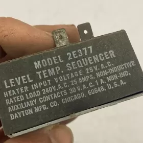 2E377 GRAINGER Contacts Seqencer Heater #3