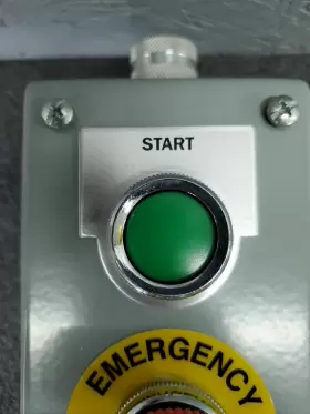 E2PB HOFFMAN Steel Pushbutton Enclosure Emergency Start #2