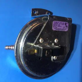 27K1901 HONEYWELL Tridelta Furnace Pressure Switch #3