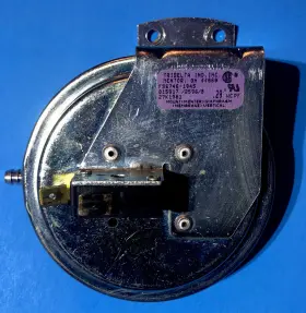 27K1901 HONEYWELL Tridelta Furnace Pressure Switch