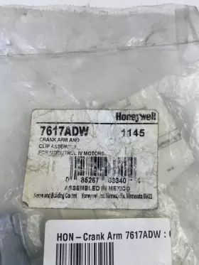 7617ADW HONEYWELL Crank Arm Clip #2