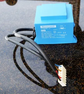 AT250A1006 HONEYWELL Bv Boiler Control Transformer