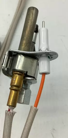 CS8840B1117 HONEYWELL Thermopile Pilot Ng Gas #3