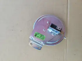 FS6746-1657 HONEYWELL Tridelta Air Pressure Switch