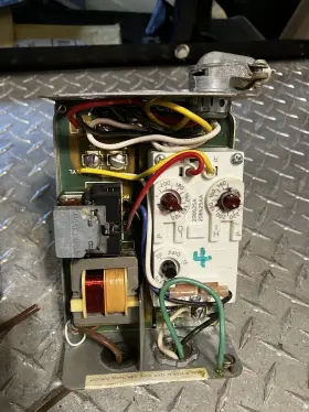 L8124A1155 HONEYWELL Triple Aquastat Weil Mclain Boiler #3