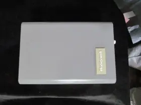 L8148E1042 HONEYWELL Aquastat Relay Box