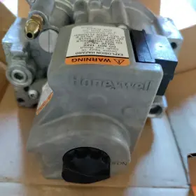 29K43 HONEYWELL / LENNOX Furnace Slow Valve Sloopen Vlv