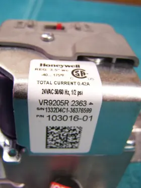 VR9205R2363 HONEYWELL LENNOX DUCANE ARMSTRONG Lp Gas Valve #2