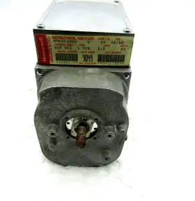 M945F1004 HONEYWELL Modutrol Motor Nos
