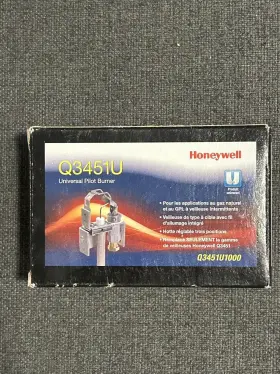 Q3451U1000 HONEYWELL Pilot Burner Igniter Combination