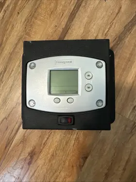 S7910B1010 HONEYWELL Integrated Control Display