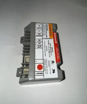 S8670D HONEYWELL Ignition Module Furnace Pilot Control Board #3