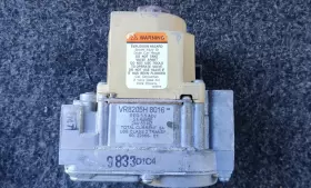 VR8205H8016 HONEYWELL Furnace Gas Control Valve