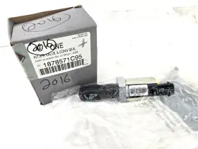 1878571C95 INTERNATIONAL Ipr Valve Connector Seal