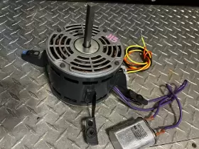18M2501 LENNOX Emerson Blower Motor