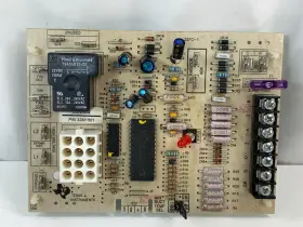 32M1801 LENNOX Control Board
