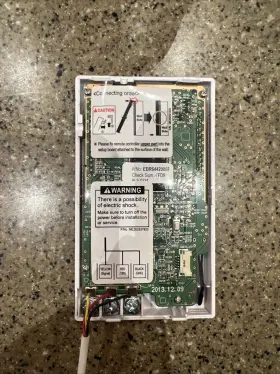 EBR64420008 LG Wired Thermostat Zoned Controller #2